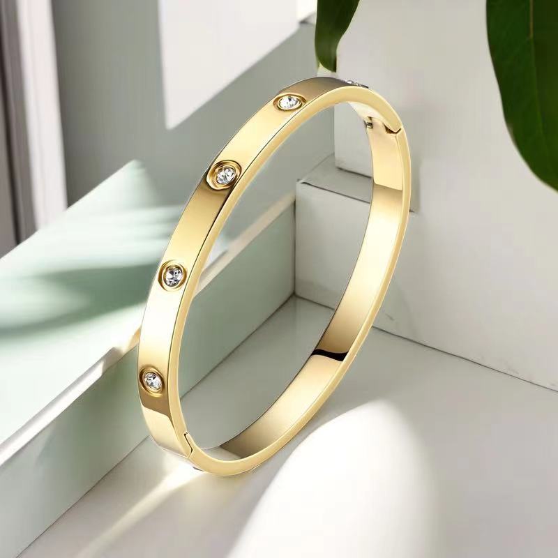 Love Elegance Bracelet
