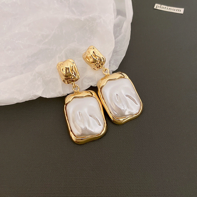 Exquisiteness Drop Earrings