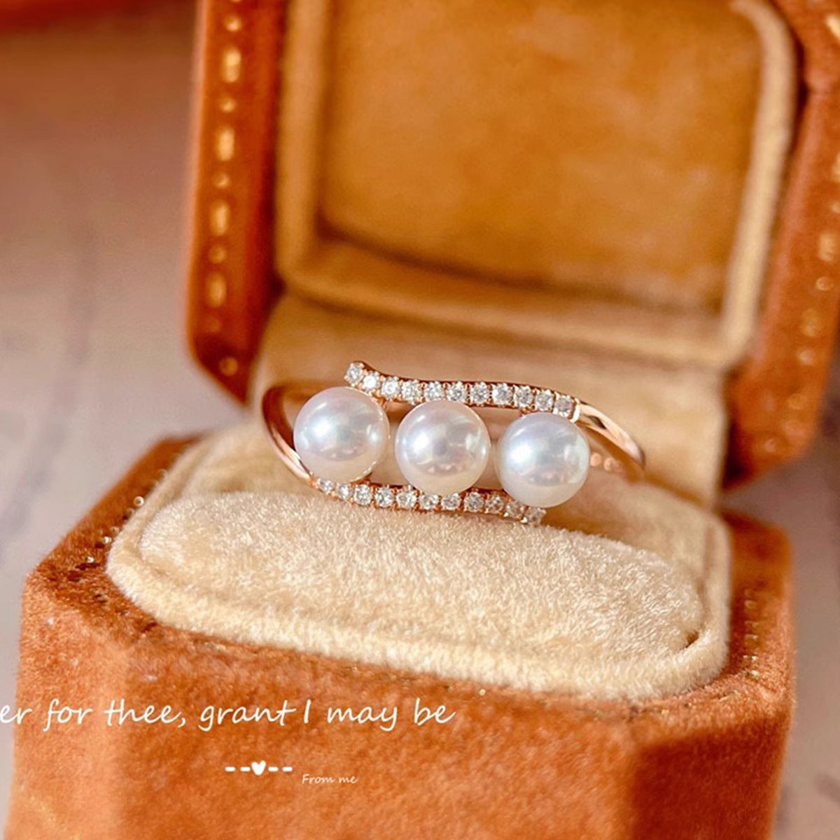 Pearl Ring Full of Diamonds