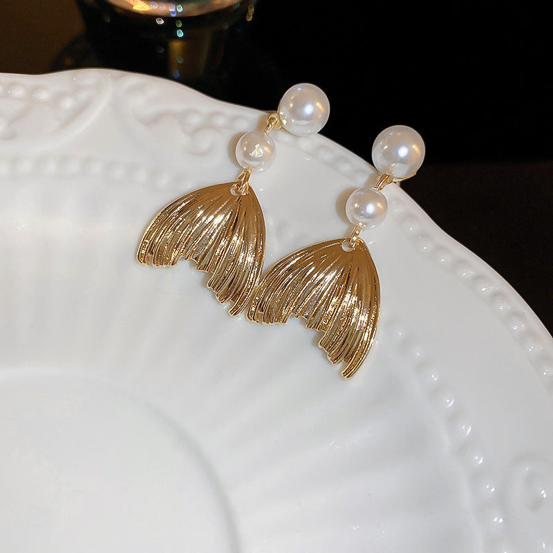 Exquisiteness Drop Earrings