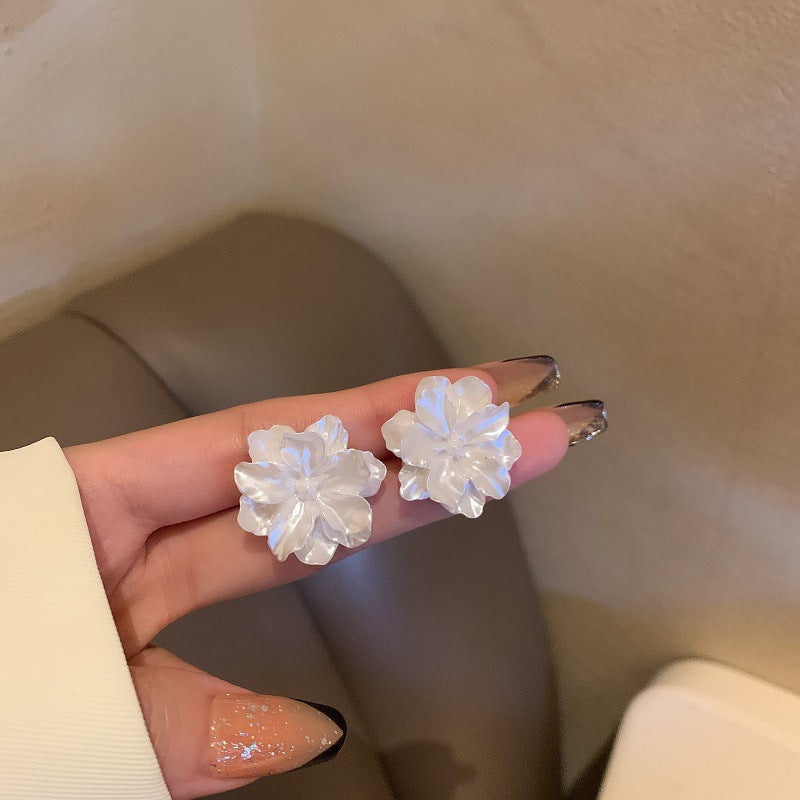 Vintage Delicate Luxury Studs