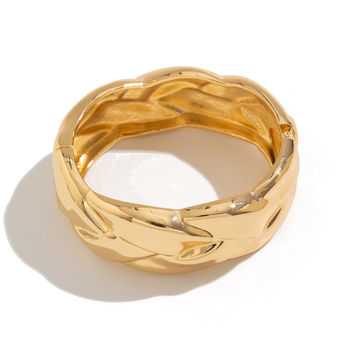 Glamour Rings and bracelets