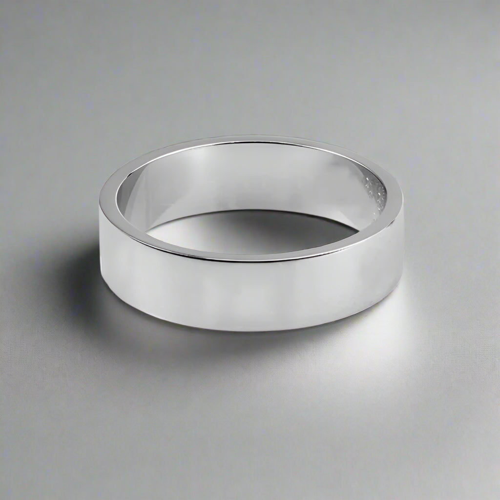 Zircon Love Ring