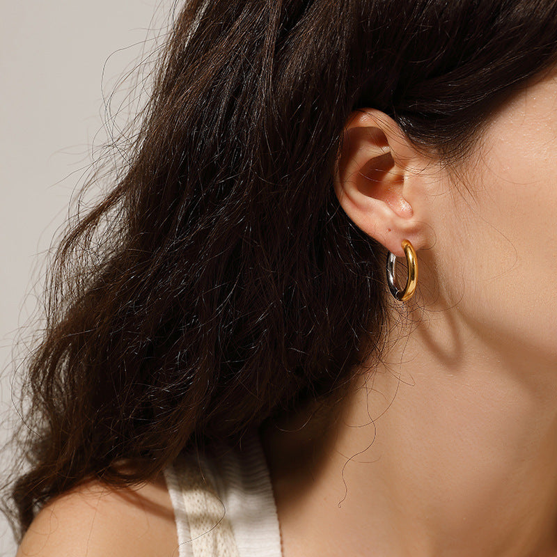 Minimalist Gold Hoop Earrings