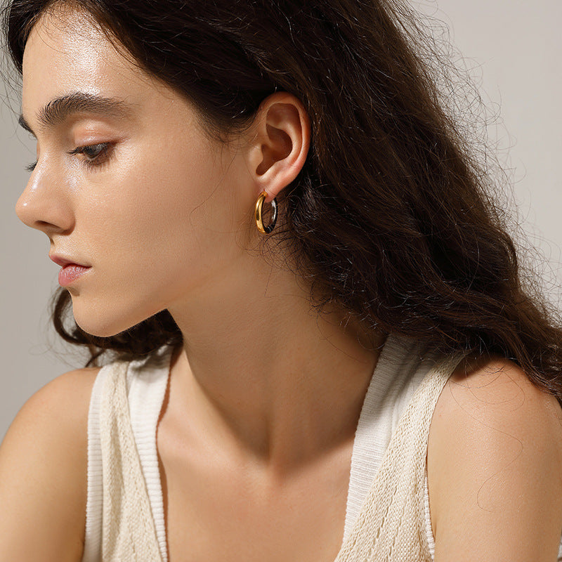Minimalist Gold Hoop Earrings