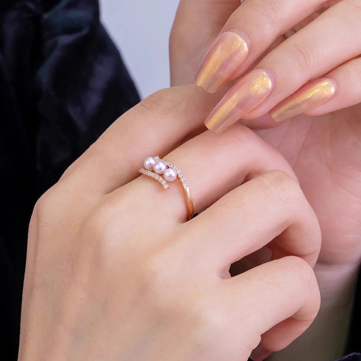 Pearl Ring Full of Diamonds