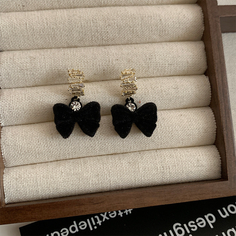 Vintage Delicate Luxury Studs