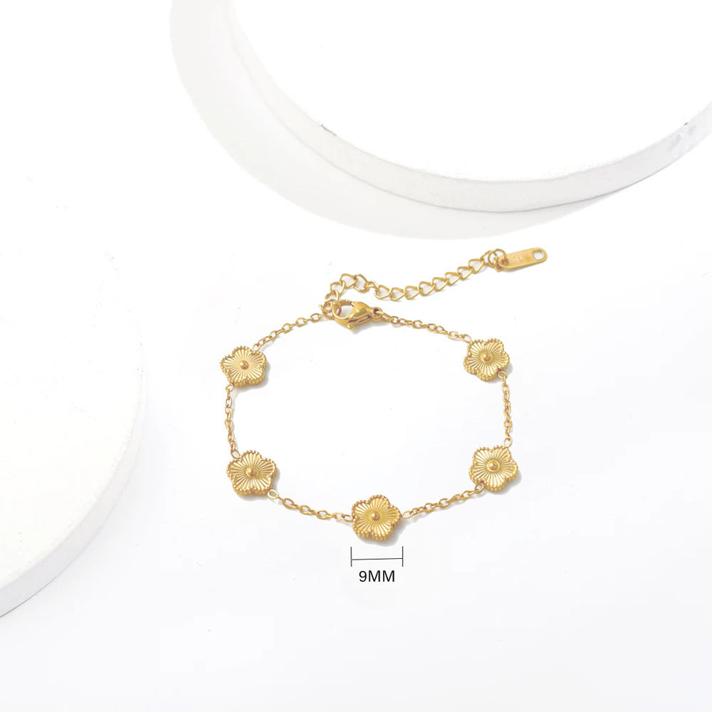 Vintage Clover Bracelet, Necklace and Earring