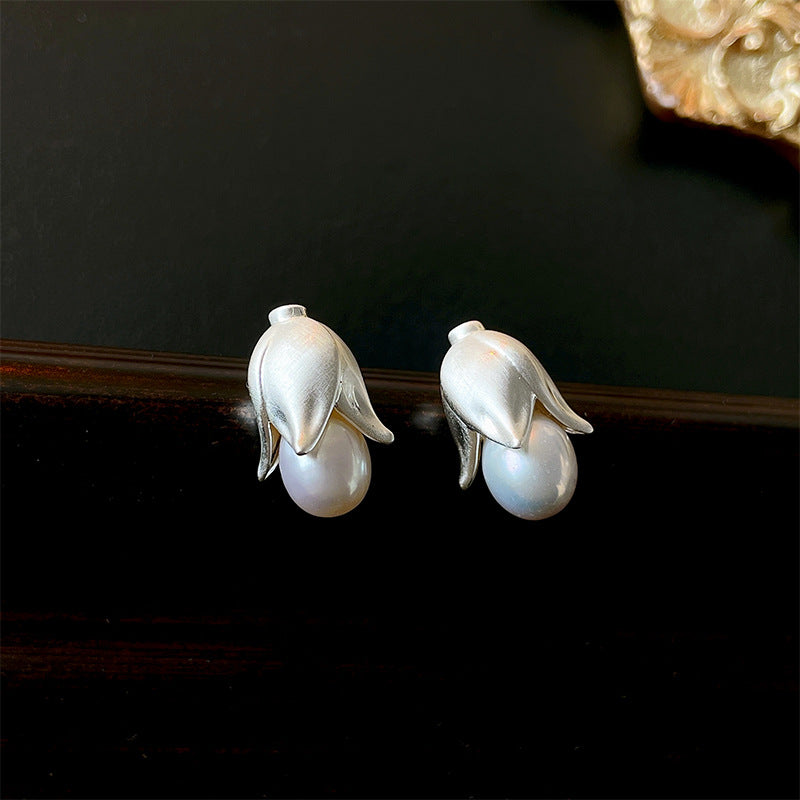 Vintage Delicate Luxury Studs