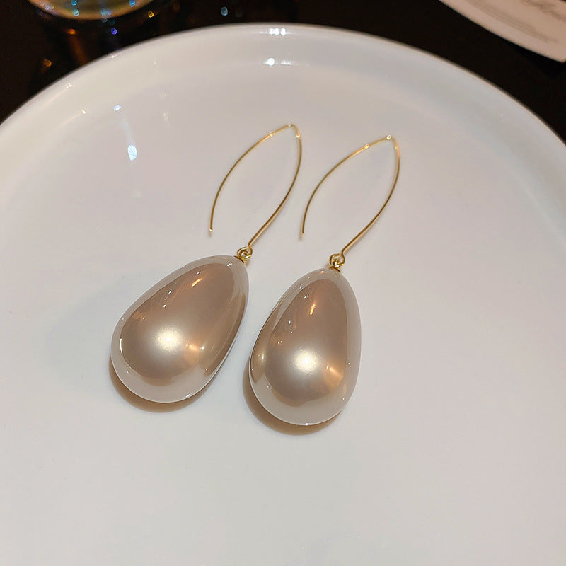 Exquisiteness Drop Earrings