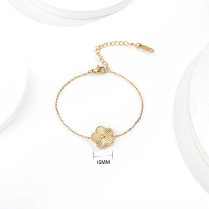 Vintage Clover Bracelet, Necklace and Earring