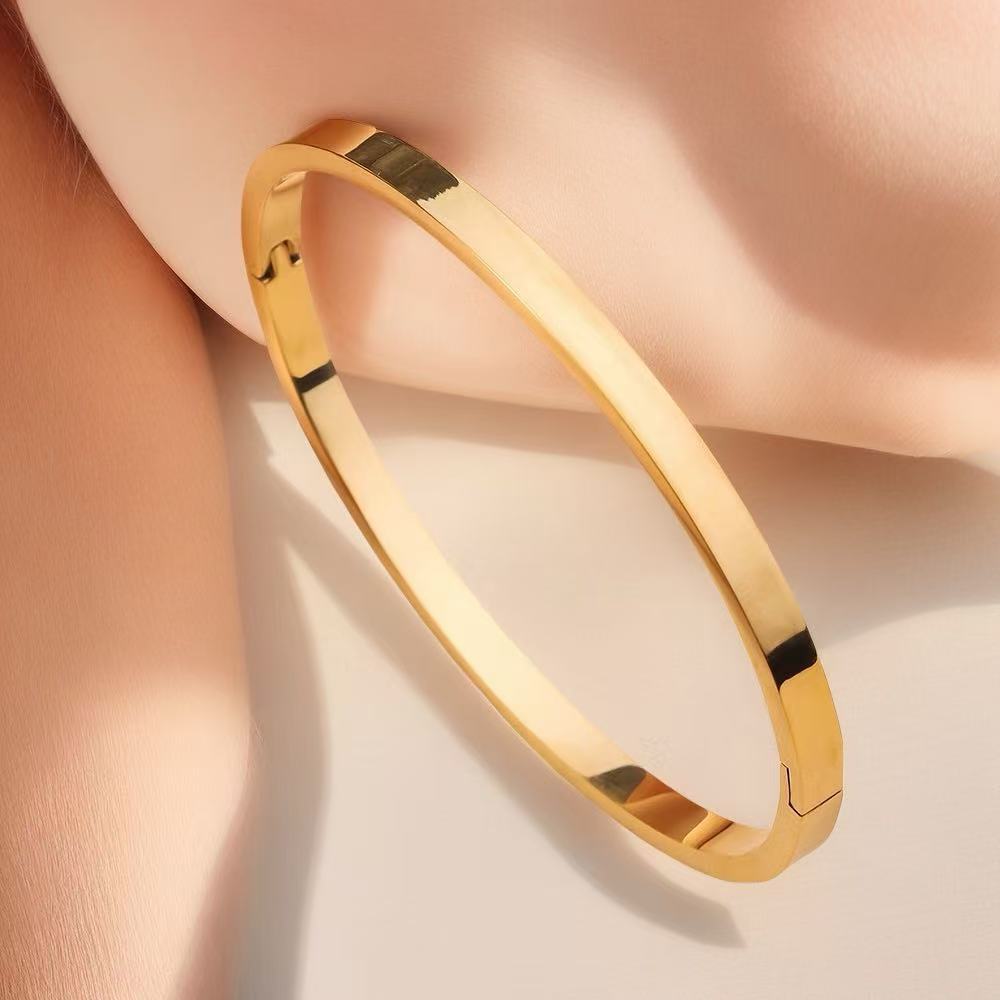 Elegance Shine Bracelet