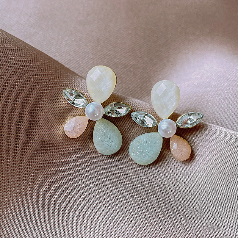 Modern Delicate Dangle Earrings