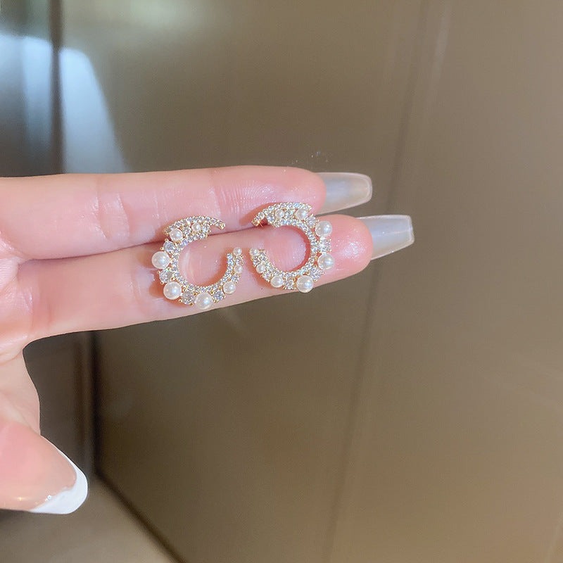 Modern Delicate Dangle Earrings