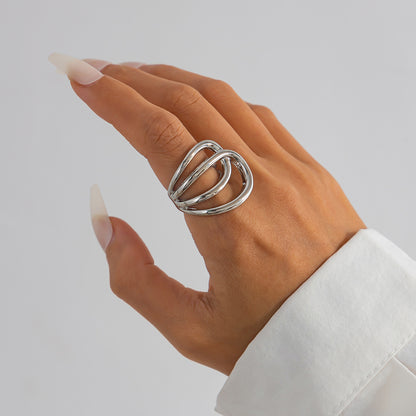 Glamour Rings and bracelets