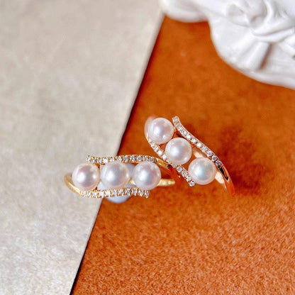 Pearl Ring Full of Diamonds