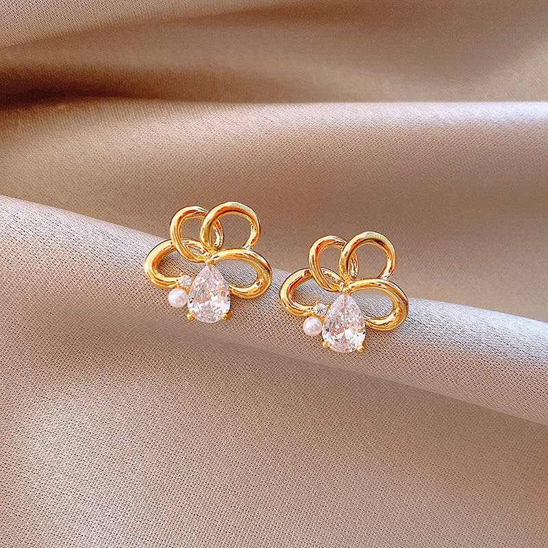 Modern Delicate Dangle Earrings